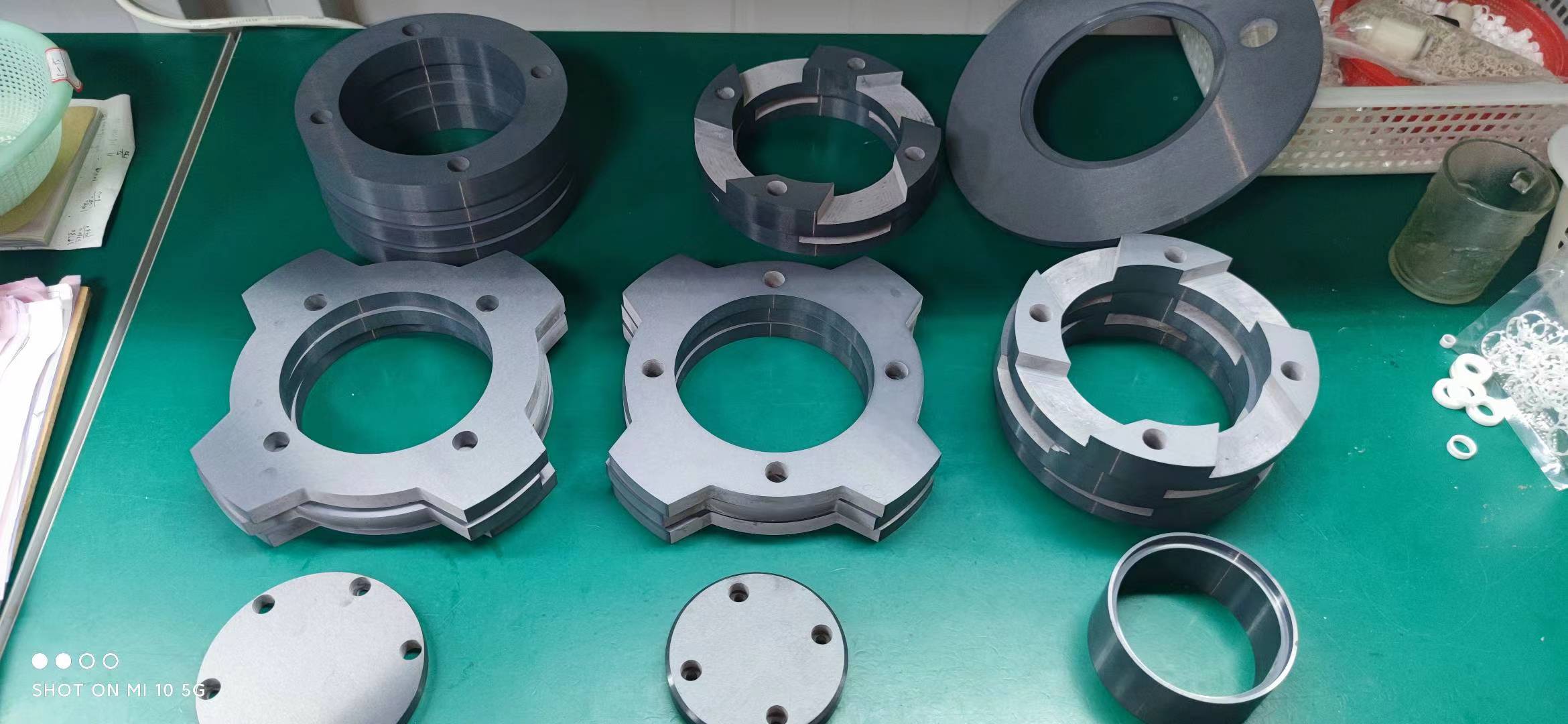 砂磨(mo)機、粉碎(sui)機、氣流(liu)磨用氮(dan)化矽分(fen)級輪、攪(jiao)拌棒